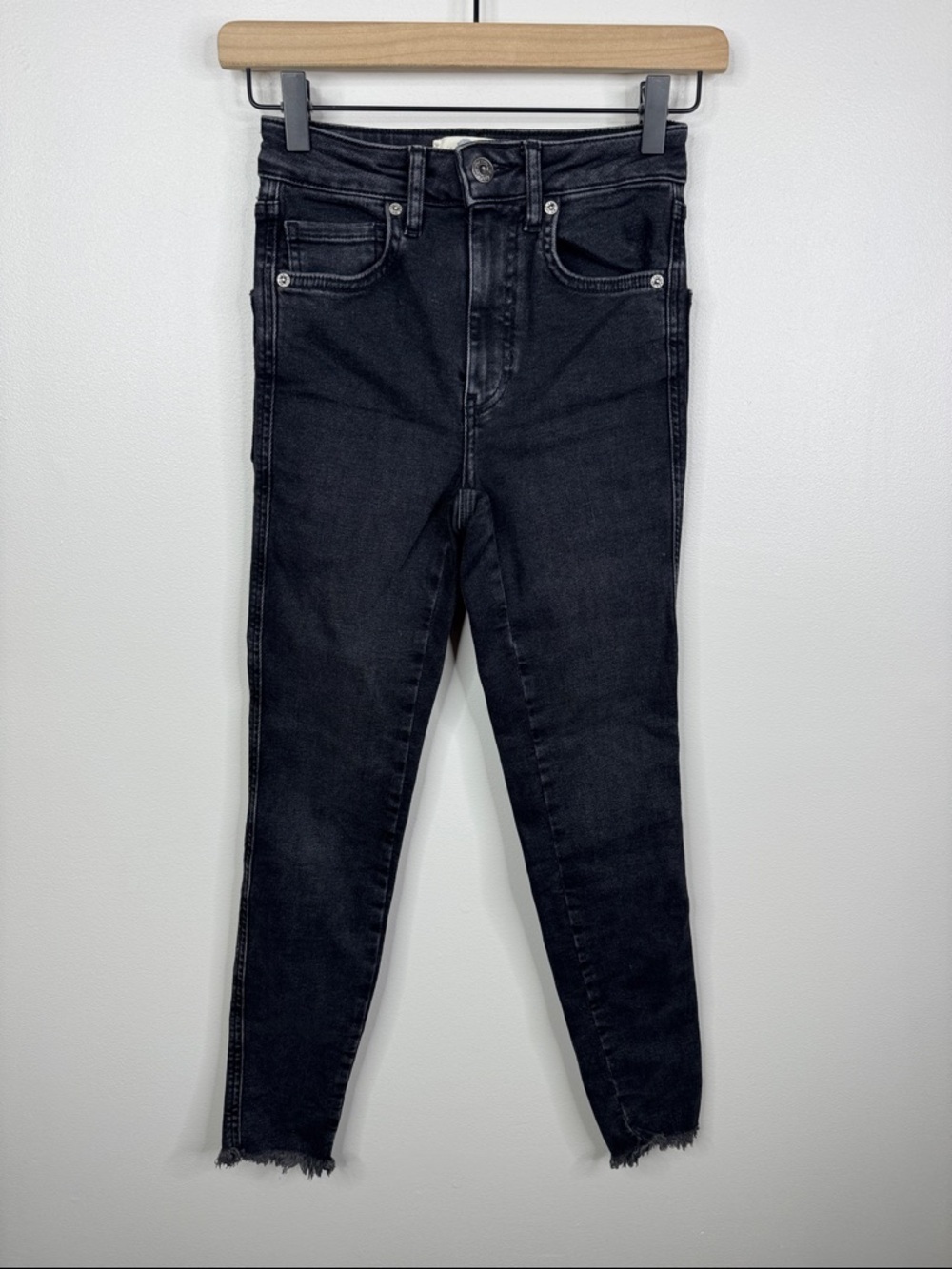 Free People We The Free Raw High Rise Jegging 25 Faded Black Frayed Hem Skinny